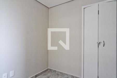 Quarto 1 de apartamento para alugar com 2 quartos, 33m² em Jardim Pereira Leite, São Paulo