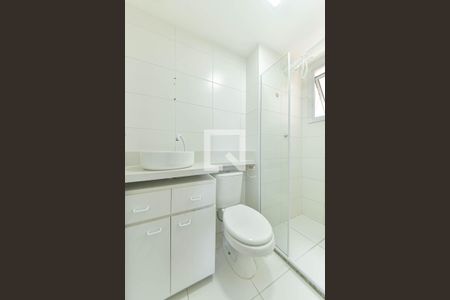 Banheiro de apartamento para alugar com 2 quartos, 42m² em Jardim Germania, São Paulo