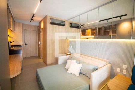 Sala / Quarto - Studio de kitnet/studio para alugar com 1 quarto, 31m² em Jardim das Acacias, São Paulo