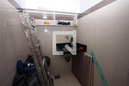Lavabo de casa para alugar com 3 quartos, 156m² em Jardim Atlantico, Goiânia