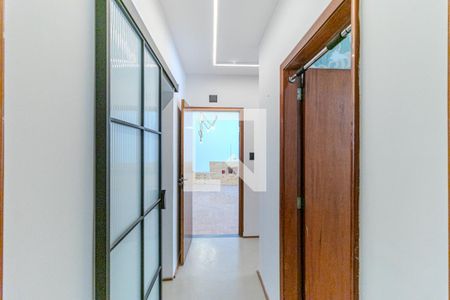 Corredor de apartamento para alugar com 2 quartos, 134m² em Vila Buarque, São Paulo