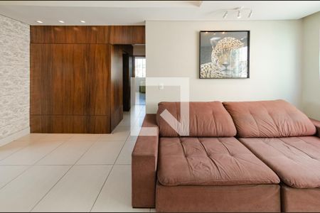 Sala de apartamento para alugar com 3 quartos, 220m² em Álvaro Camargos, Belo Horizonte