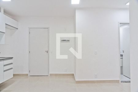 Sala de apartamento para alugar com 2 quartos, 37m² em Vila Albertina, São Paulo
