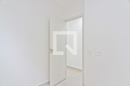 Quarto 2 de apartamento para alugar com 2 quartos, 37m² em Vila Albertina, São Paulo