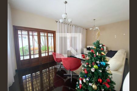 Casa à venda com 5 quartos, 321m² em Jardim Riacho das Pedras, Contagem