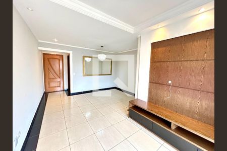 Sala de apartamento para alugar com 3 quartos, 83m² em Vila Pedro Moreira, Guarulhos