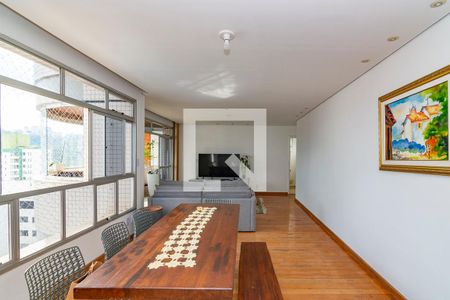 Apartamento para alugar com 4 quartos, 240m² em Buritis, Belo Horizonte