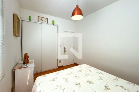 Suite 1 de apartamento para alugar com 2 quartos, 122m² em Sagrada Família, Belo Horizonte