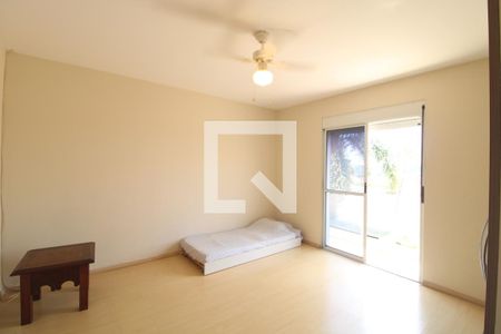 Quarto 1 de casa para alugar com 3 quartos, 280m² em Interlagos, São Paulo