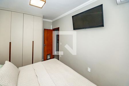 Casa para alugar com 2 quartos, 100m² em Santa Amelia, Belo Horizonte
