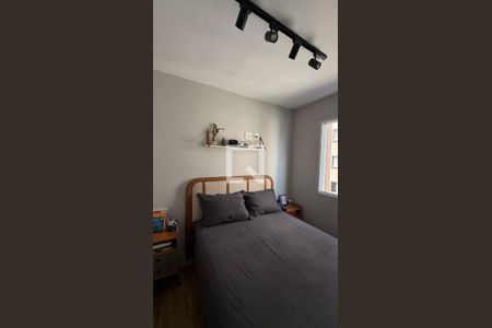 Apartamento à venda com 2 quartos, 47m² em Vila Carmosina, São Paulo