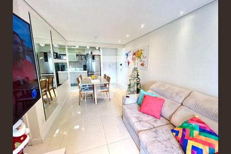 Sala de apartamento para alugar com 2 quartos, 50m² em Vila Augusta, Guarulhos