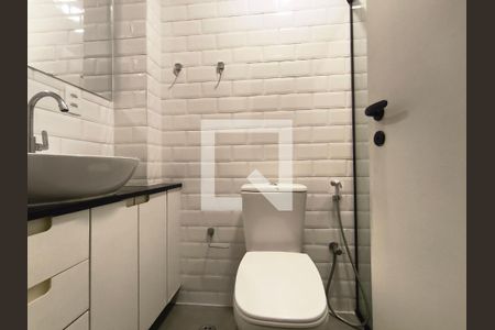 Banheiro de kitnet/studio para alugar com 1 quarto, 20m² em Vila Mariana, São Paulo