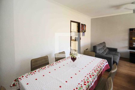 Casa à venda com 3 quartos, 137m² em Vila Prudente, São Paulo