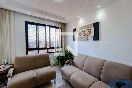 Sala de apartamento à venda com 3 quartos, 56m² em Vila Bertioga, São Paulo