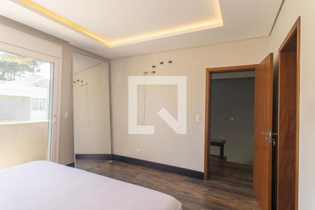 Quarto 1 Suite 1 de casa de condomínio à venda com 3 quartos, 301m² em Pilarzinho, Curitiba