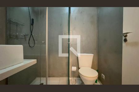 Banheiro de apartamento à venda com 2 quartos, 100m² em Pinheiros, São Paulo