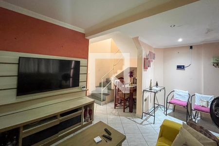 Sala de casa à venda com 2 quartos, 135m² em Parque Bristol, São Paulo