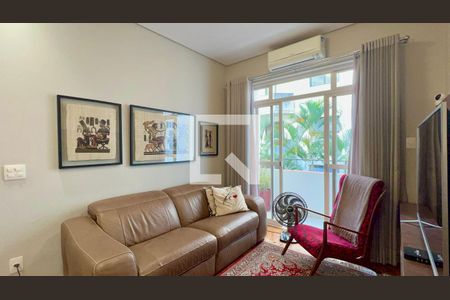 Sala de TV de apartamento para alugar com 2 quartos, 83m² em Paraíso, São Paulo