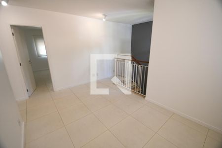 Casa de Condomínio para alugar com 3 quartos, 220m² em Jardim das Palmeiras, Campinas