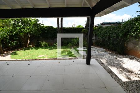 Casa de Condomínio para alugar com 3 quartos, 220m² em Jardim das Palmeiras, Campinas