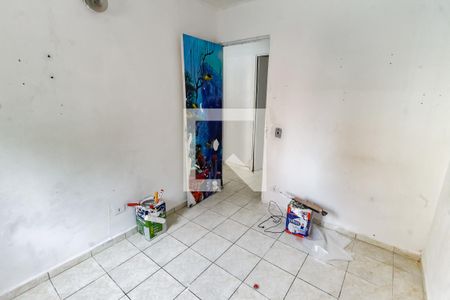 Quarto 2 de apartamento para alugar com 3 quartos, 59m² em Parque Pinheiros, Taboão da Serra