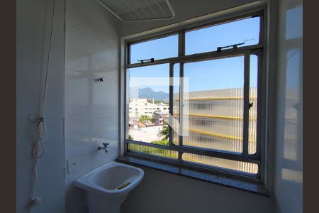 Apartamento para alugar com 2 quartos, 46m² em Taquara, Rio de Janeiro