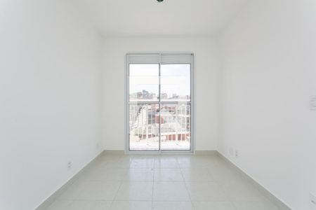 Sala de apartamento para alugar com 2 quartos, 48m² em Vila Carmosina, São Paulo