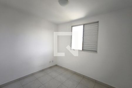 Quarto 2 de apartamento para alugar com 2 quartos, 47m² em Loteamento Parque São Martinho, Campinas