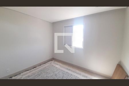 Quarto 1 - Suíte de apartamento para alugar com 2 quartos, 56m² em Aclimação, Uberlândia