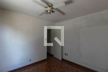 Casa para alugar com 4 quartos, 135m² em Parque Sao Rafael, São Paulo