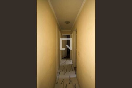 Corredor de apartamento para alugar com 2 quartos, 47m² em Jardim Angela (zona Leste), São Paulo