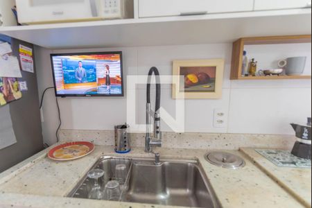 Cozinha de apartamento à venda com 2 quartos, 48m² em Jardim Garcia, Campinas
