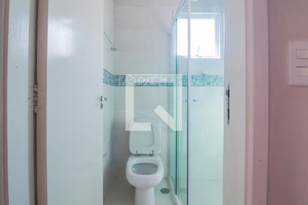 Banheiro Social de casa de condomínio para alugar com 2 quartos, 73m² em Jardim Joao XXIII, São Paulo