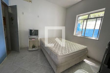 Quarto de casa para alugar com 2 quartos, 300m² em Vila Amelia, Duque de Caxias