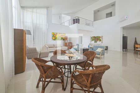 Apartamento para alugar com 6 quartos, 700m² em Jardim Acapulco, Guarujá