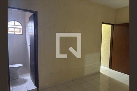 Casa para alugar com 3 quartos, 100m² em Campo Grande, São Paulo