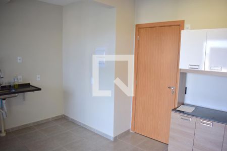 Sala/Cozinha de apartamento para alugar com 1 quarto, 55m² em Sumarezinho, Ribeirão Preto