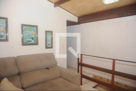 Sala TV de casa para alugar com 3 quartos, 400m² em Fazenda Itaim, Itaquaquecetuba