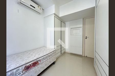 Quarto de apartamento para alugar com 3 quartos, 94m² em Centro, Florianópolis