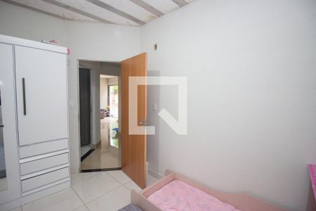 Quarto 2 de casa à venda com 3 quartos, 210m² em Estâncias Imperiais, Contagem