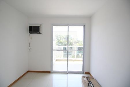 Quarto 1 de apartamento para alugar com 3 quartos, 93m² em Freguesia (jacarepaguá), Rio de Janeiro