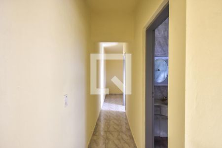 Corredor de casa para alugar com 2 quartos, 80m² em Vila Pirajussara, São Paulo