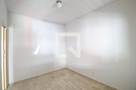 Casa à venda com 5 quartos, 190m² em Vila Constança, São Paulo