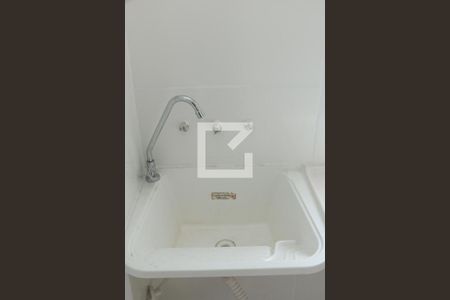 Cozinha e Área de Serviço de apartamento para alugar com 2 quartos, 40m² em Jardim Alvorada, Nova Iguaçu