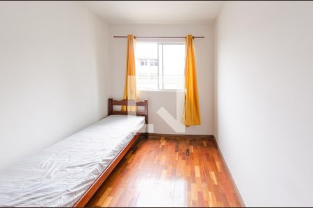 Quarto 2 de apartamento para alugar com 3 quartos, 57m² em Estoril, Belo Horizonte