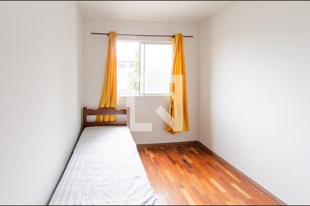 Quarto 2 de apartamento para alugar com 3 quartos, 57m² em Estoril, Belo Horizonte
