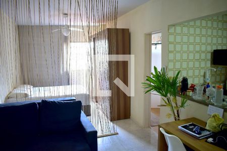 Sala de kitnet/studio para alugar com 1 quarto, 30m² em Jardim Paulista, Ribeirão Preto