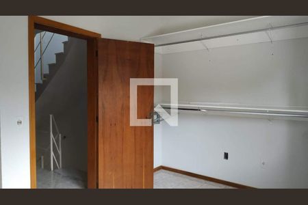 Quarto 1 de casa de condomínio para alugar com 3 quartos, 140m² em Partenon, Porto Alegre