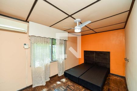 Quarto 2 de casa à venda com 3 quartos, 120m² em Rubem Berta, Porto Alegre